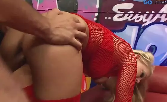 Horny Blonde Gets Fucked by Huge Cock